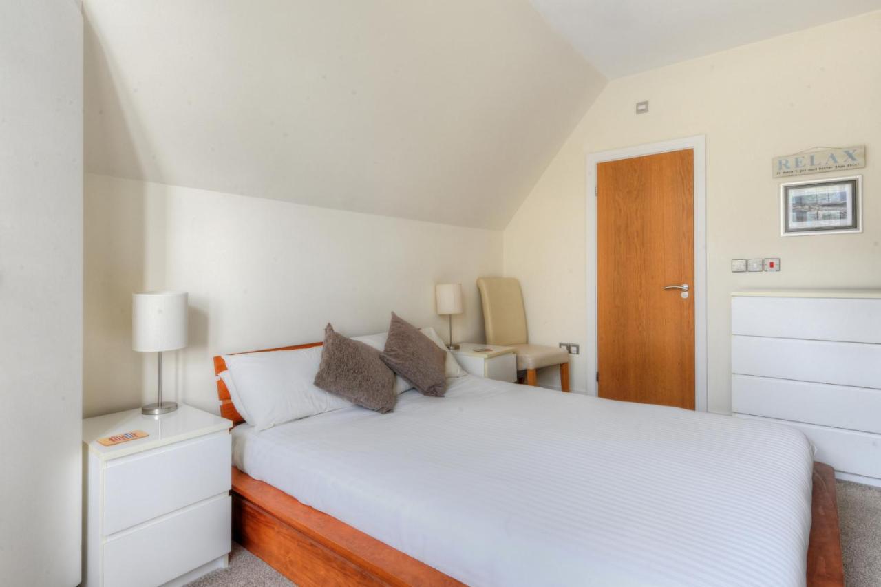 7 Coram Tower Apartamento Lyme Regis Exterior foto
